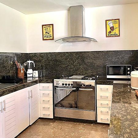Villa Tiga Mangga By Optimum Bali Villas Семиньяк Экстерьер фото