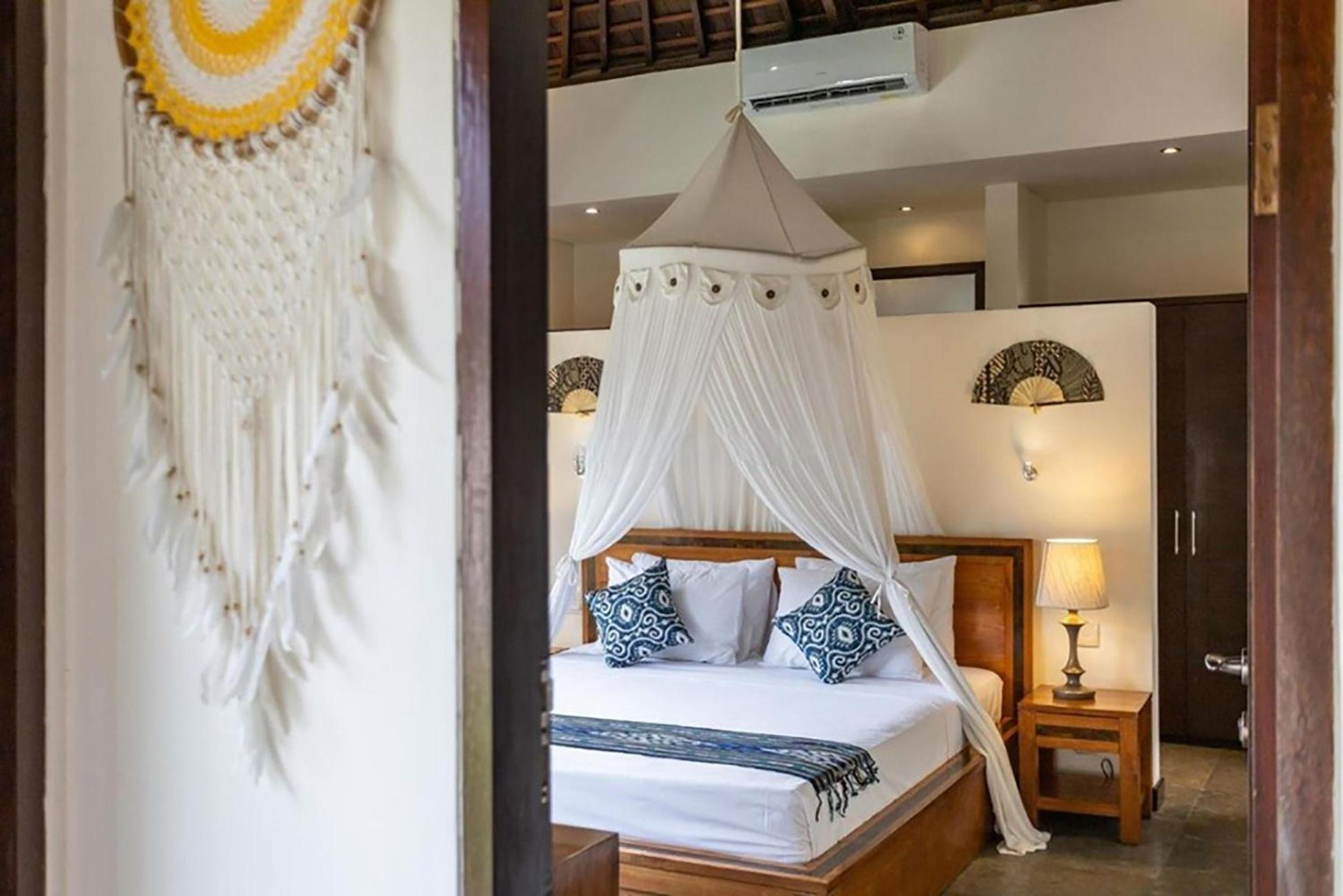 Villa Tiga Mangga By Optimum Bali Villas Семиньяк Экстерьер фото
